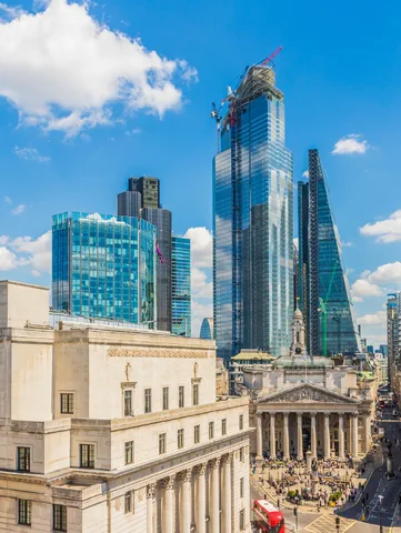 Powered Access package on a commercial redevelopment in the City of London